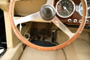 Bild 38/50 von Aston Martin DB 2&#x2F;4 Mk I (1954)