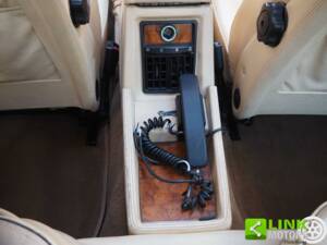 Bild 48/50 von Jaguar Sovereign 3.6 (1988)