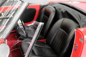 Afbeelding 17/46 van Alfa Romeo Giulia 1600 Spider (1963)