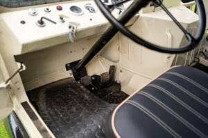 Image 12/15 of Mercedes-Benz Unimog 401 (1955)