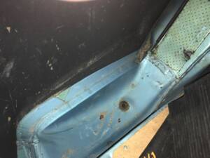 Image 30/91 of Volvo P 144 GL (1972)