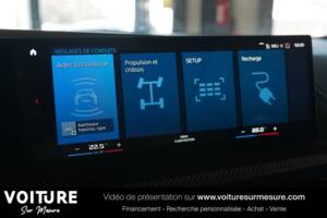 Image 20/50 de BMW XM (2023)