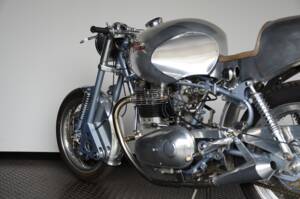 Image 30/42 of Royal Enfield 700 Silver Shotgun (1955)