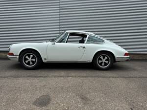Afbeelding 2/57 van Porsche 911 2.4 T (1971)