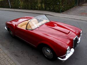 Image 6/20 of Lancia Aurelia B24 Spider "America" (1955)