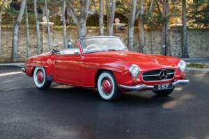 Image 12/43 of Mercedes-Benz 190 SL (1959)