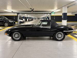 Afbeelding 1/8 van Jaguar E-Type (1968)