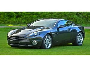 Imagen 10/12 de Aston Martin V12 Vanquish S (2005)