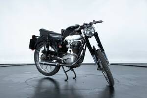 Image 4/50 of Mondial 125 (1961)