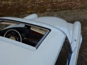 Bild 15/50 von Mercedes-Benz 280 SE 3,5 (1971)