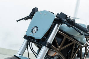 Image 12/28 of Ducati DUMMY (2002)