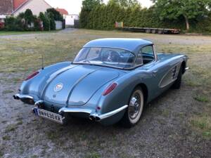 Imagen 8/27 de Chevrolet Corvette (1958)