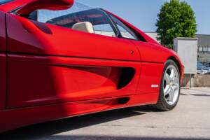Bild 48/100 von Ferrari F 355 F1 GTS (1998)