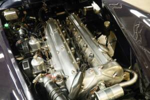 Image 32/50 of Jaguar XK 140 DHC (1955)
