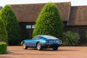 Image 7/30 of Ferrari 365 GTB&#x2F;4 Daytona (1973)