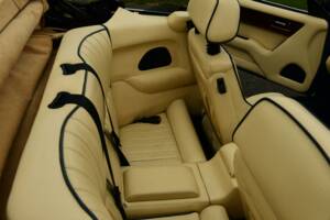 Imagen 38/50 de Aston Martin Virage Volante (1995)