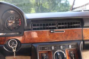 Image 44/57 de Mercedes-Benz 450 SEL 6,9 (1977)