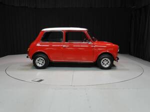 Image 6/15 of Mini 850 (1975)