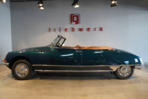 Immagine 13/21 di Citroën DS 20 (1972)