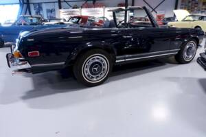 Immagine 9/36 di Mercedes-Benz 280 SL (1971)