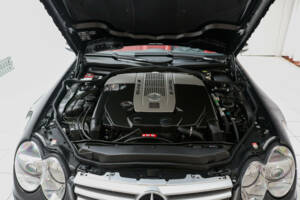 Immagine 11/21 di Mercedes-Benz SL 65 AMG (2005)