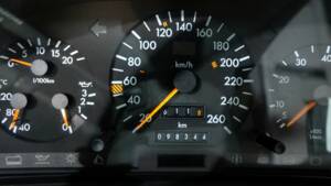 Image 9/34 of Mercedes-Benz 500 SL (1991)