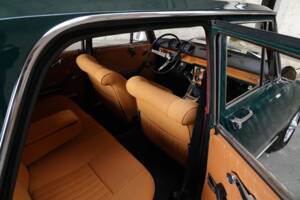 Image 38/83 of Alfa Romeo 1750 Berlina (1970)