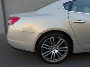 Image 27/99 of Maserati Quattroporte GTS (2014)