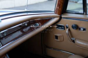 Bild 14/37 von Mercedes-Benz 280 SE (1969)