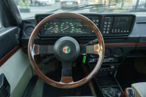 Image 28/40 of Alfa Romeo Alfetta 2.0 (1983)