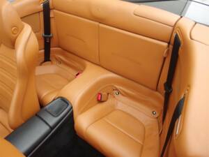 Image 56/99 of Ferrari California (2010)