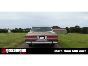 Image 6/15 of Pontiac Bonneville (1981)