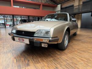 Image 3/43 de Citroën CX 25 GTi (1984)