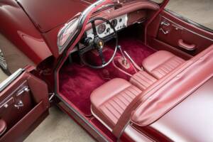 Afbeelding 14/34 van Jaguar XK 150 3.4 S OTS (1958)