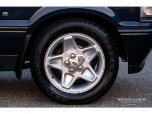 Bild 25/28 von Land Rover Range Rover 4.6 HSE (2000)