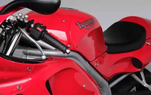 Image 38/66 of Triumph Daytona T595 (1998)