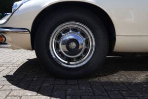 Image 9/50 de Jaguar Type E V12 (1972)