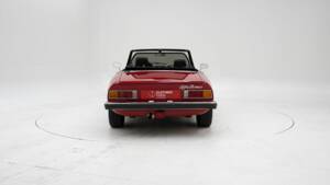 Image 7/15 of Alfa Romeo 2000 Spider Veloce (1981)