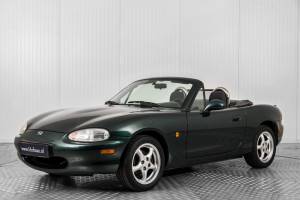 Immagine 1/50 di Mazda MX-5 1.6 (1999)
