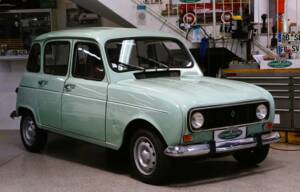 Image 2/33 de Renault R 4 TL (1981)