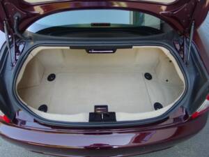 Image 67/98 of Maserati GranTurismo 4.2 (2008)