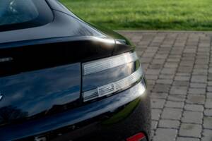 Bild 45/77 von Aston Martin V12 Vantage AMR (2018)