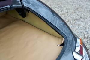 Immagine 12/50 di Jaguar E-Type 3.8 (1961)