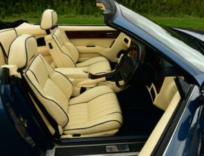 Imagen 27/50 de Aston Martin Virage Volante (1995)