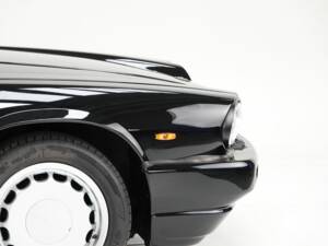 Image 12/15 of Jaguar XJRS 6.0 (1991)