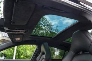 Image 7/11 of Porsche Panamera GTS (2018)