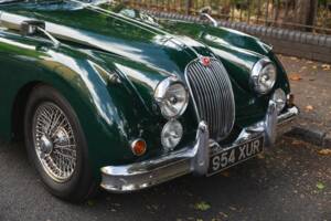 Image 8/50 of Jaguar XK 150 DHC (1954)