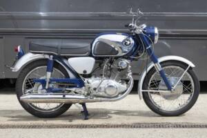 Image 1/39 of Honda CB 72 (1960)