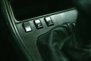 Image 33/45 of Porsche 944 S2 (1989)