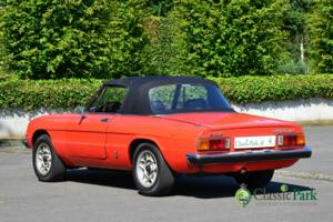 Imagen 9/50 de Alfa Romeo 2000 Spider Veloce (1981)
